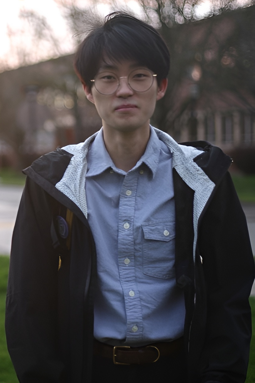 Photo of Junsu Lee at Oregon State University.